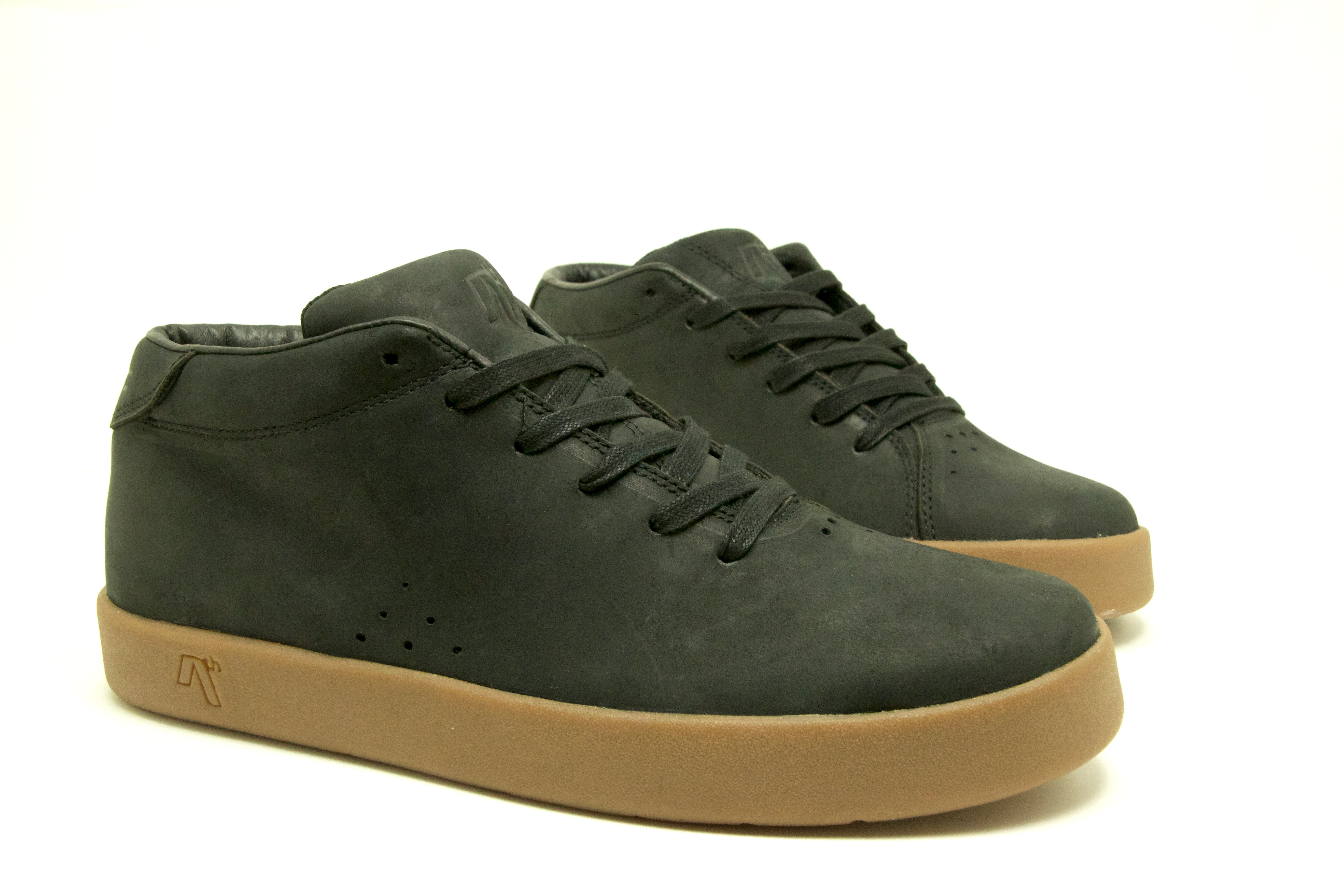 MODEL ll- BLACK GUM