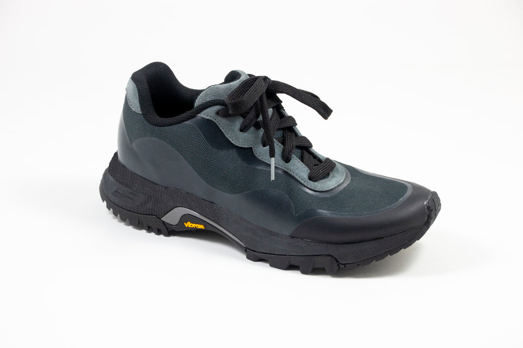 KLOUD TRAIL- BLACK – AREth Footwear